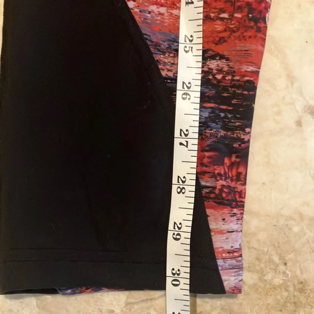 Lululemon leggings size 8 NEW WITHOUT TAGS